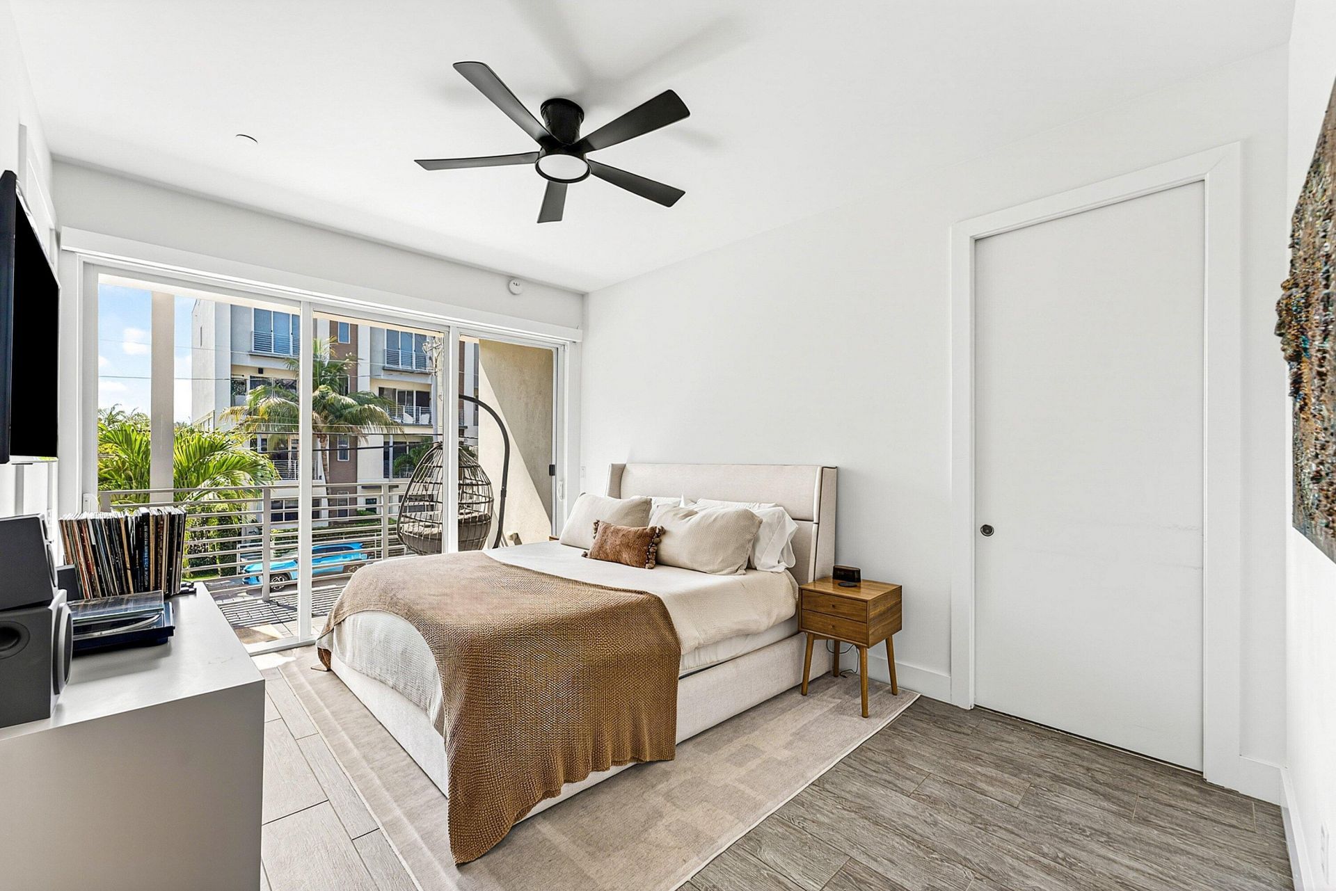 1034 NE 18th Avenue, Unit 102, Fort Lauderdale, FL 33304 Photo