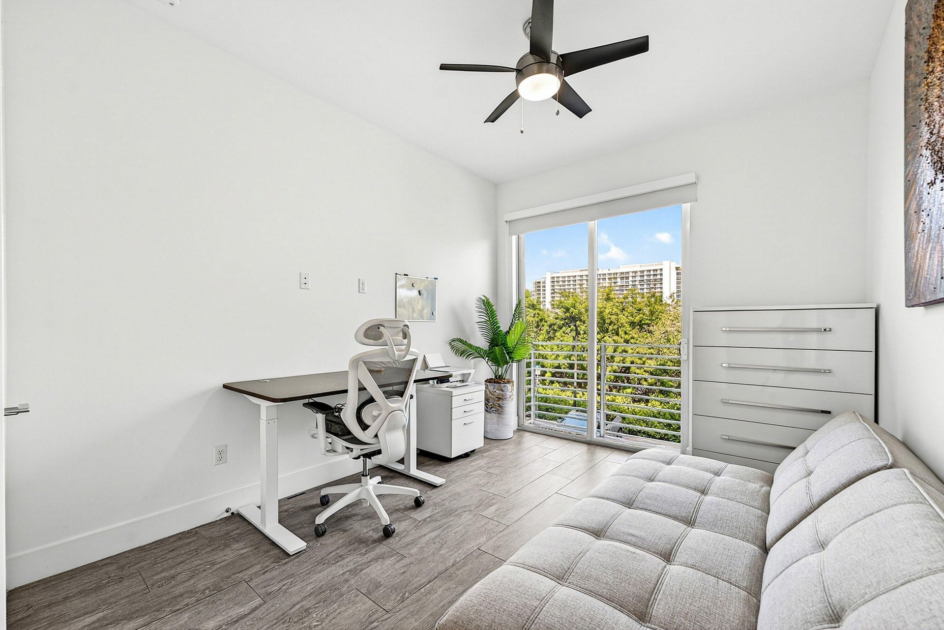 1034 NE 18th Avenue, Unit 102, Fort Lauderdale, FL 33304 Photo
