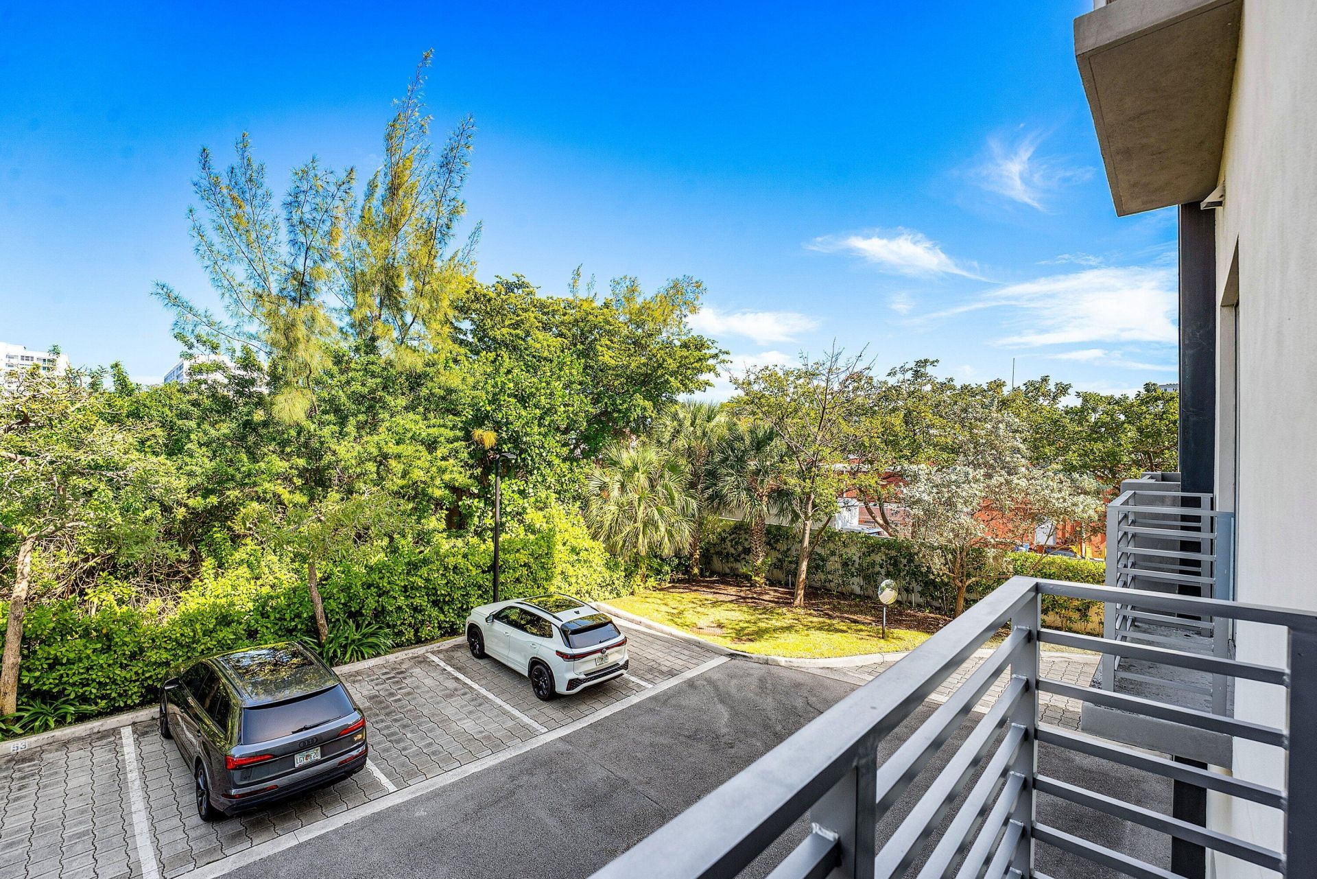 1034 NE 18th Avenue, Unit 102, Fort Lauderdale, FL 33304 Photo