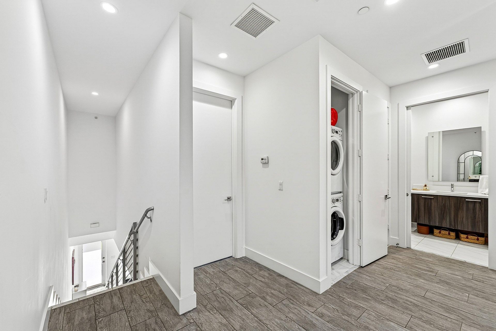 1034 NE 18th Avenue, Unit 102, Fort Lauderdale, FL 33304 Photo