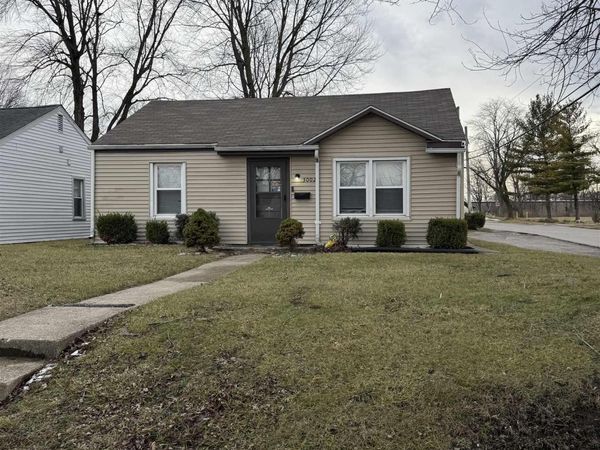 3002 Pennsylvania Street, Fort Wayne, IN 46803