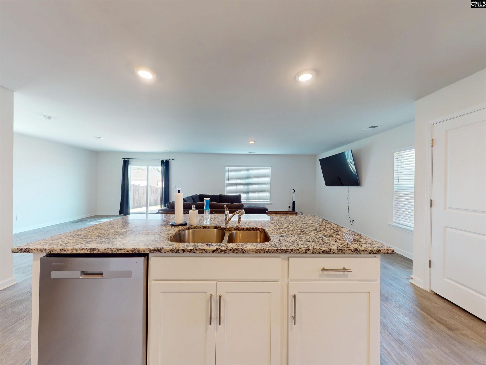 1115 Belmont Green Road  Photo 10