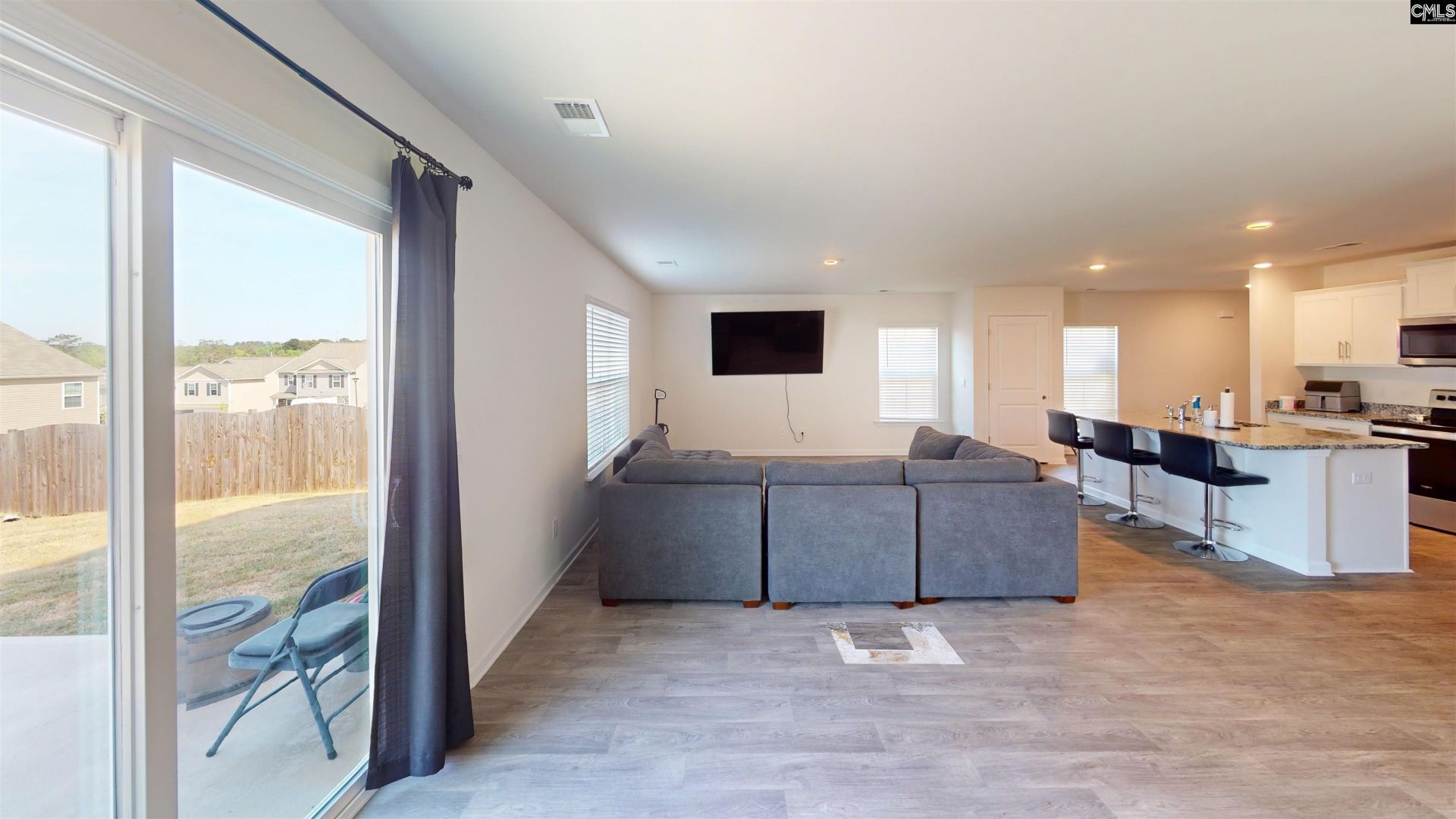 1115 Belmont Green Road  Photo 13