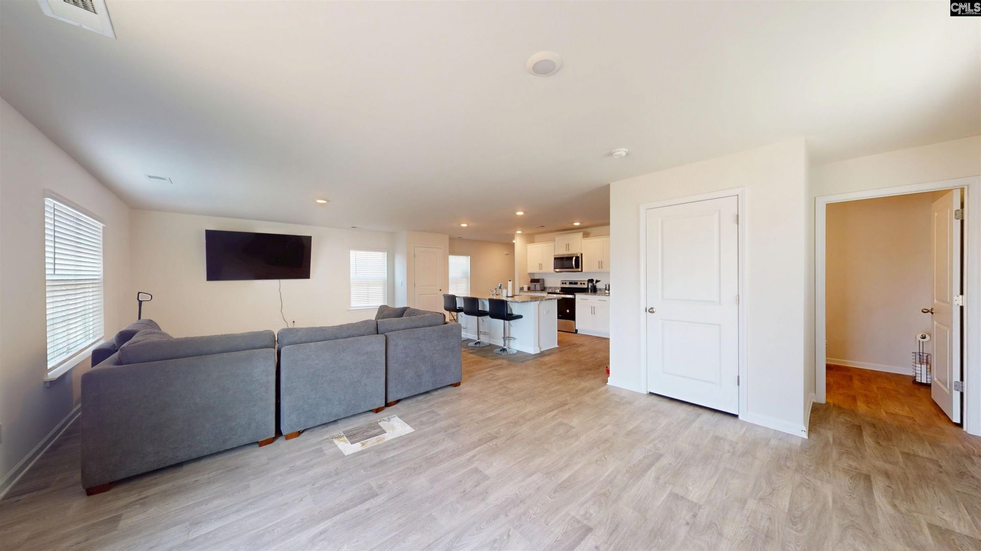 1115 Belmont Green Road  Photo 16