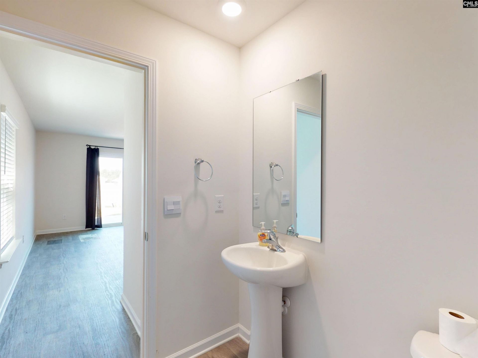 1115 Belmont Green Road  Photo 17