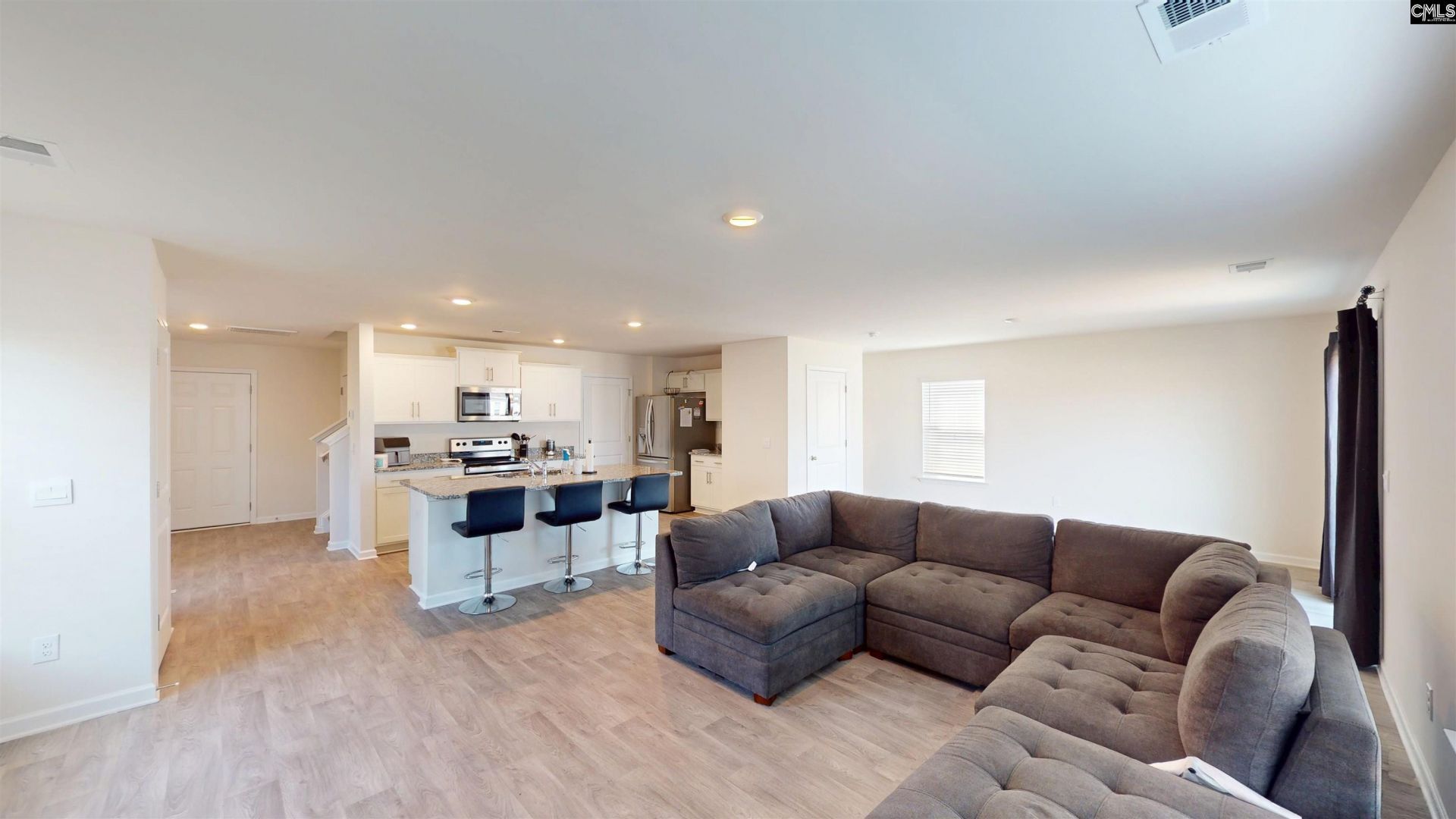 1115 Belmont Green Road  Photo 7