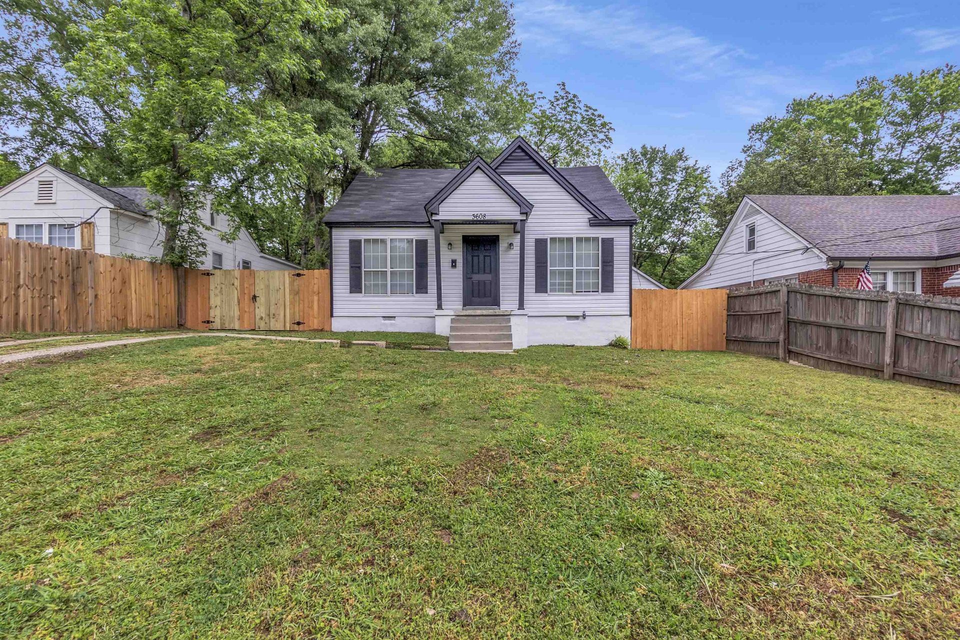 3608 Bowen Ave, Memphis, TN 38122 Main Photo