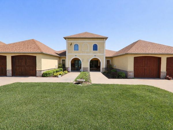134 Monte Cristo Drive , Hollister, MO 65672