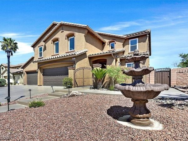 4200 Scott Peak Court , Las Vegas, NV 89129