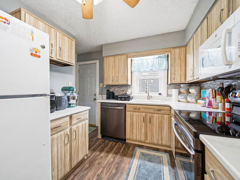 233 Pierce Avenue, Lancaster, OH 43130 Photo 16
