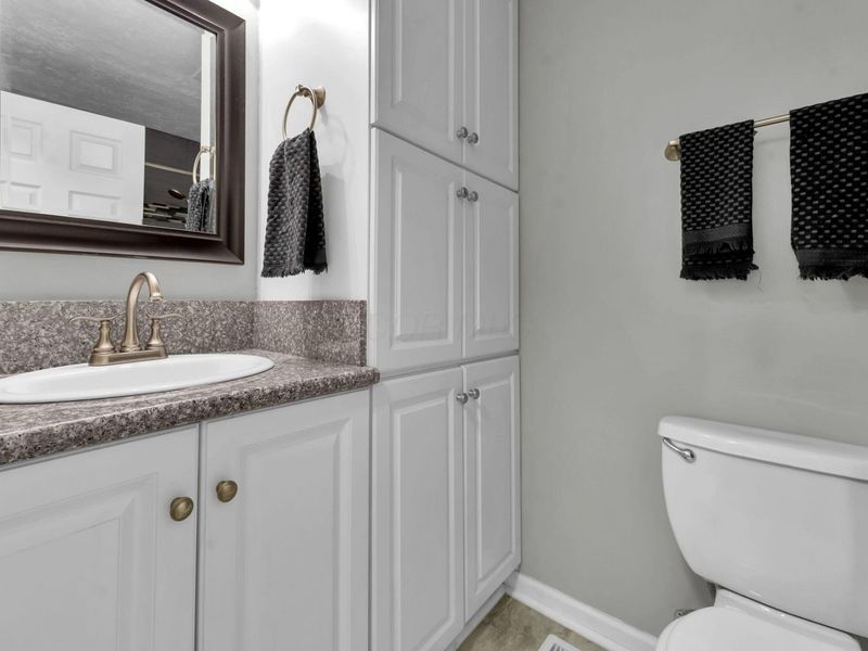 5083 Grandon Drive, Hilliard, OH 43026 Photo 13