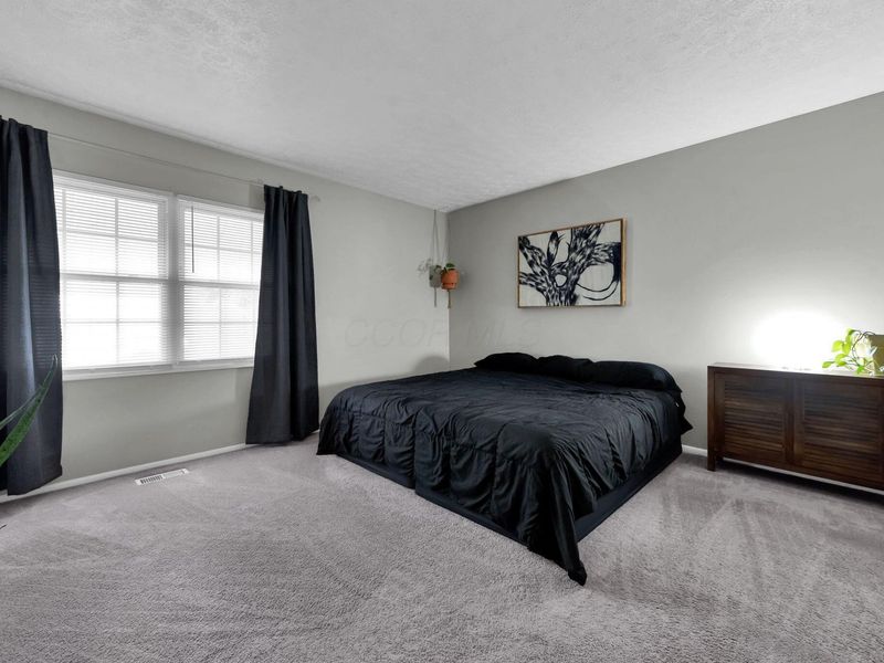 5083 Grandon Drive, Hilliard, OH 43026 Photo 19