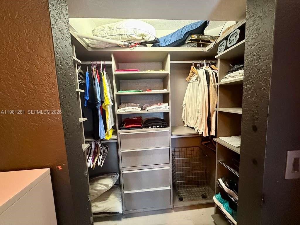 3813 Tree Top Dr, Weston, FL 33332 Photo