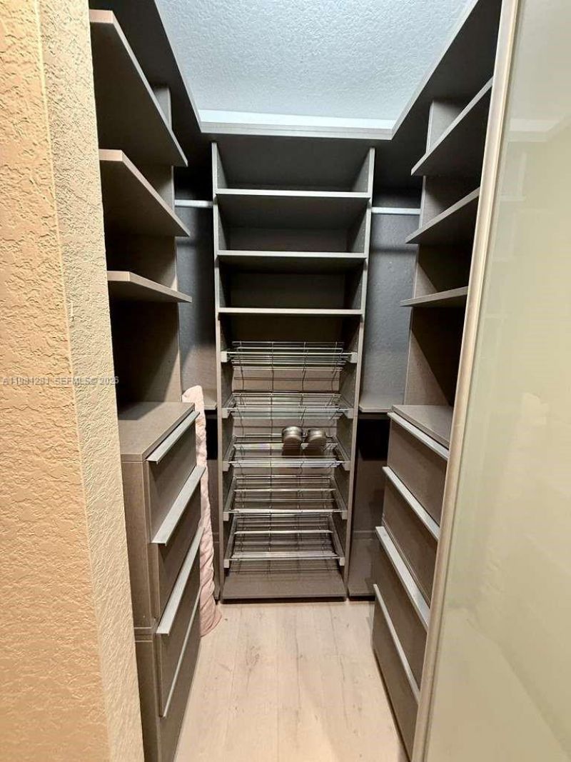 3813 Tree Top Dr, Weston, FL 33332 Photo