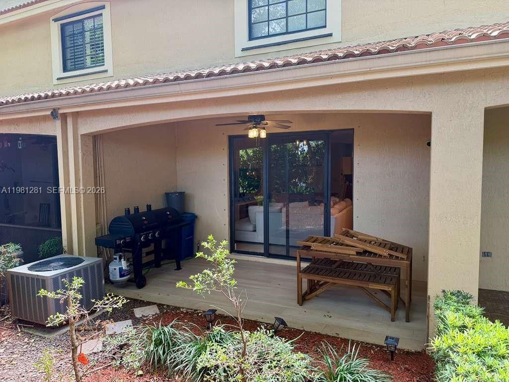 3813 Tree Top Dr, Weston, FL 33332 Photo