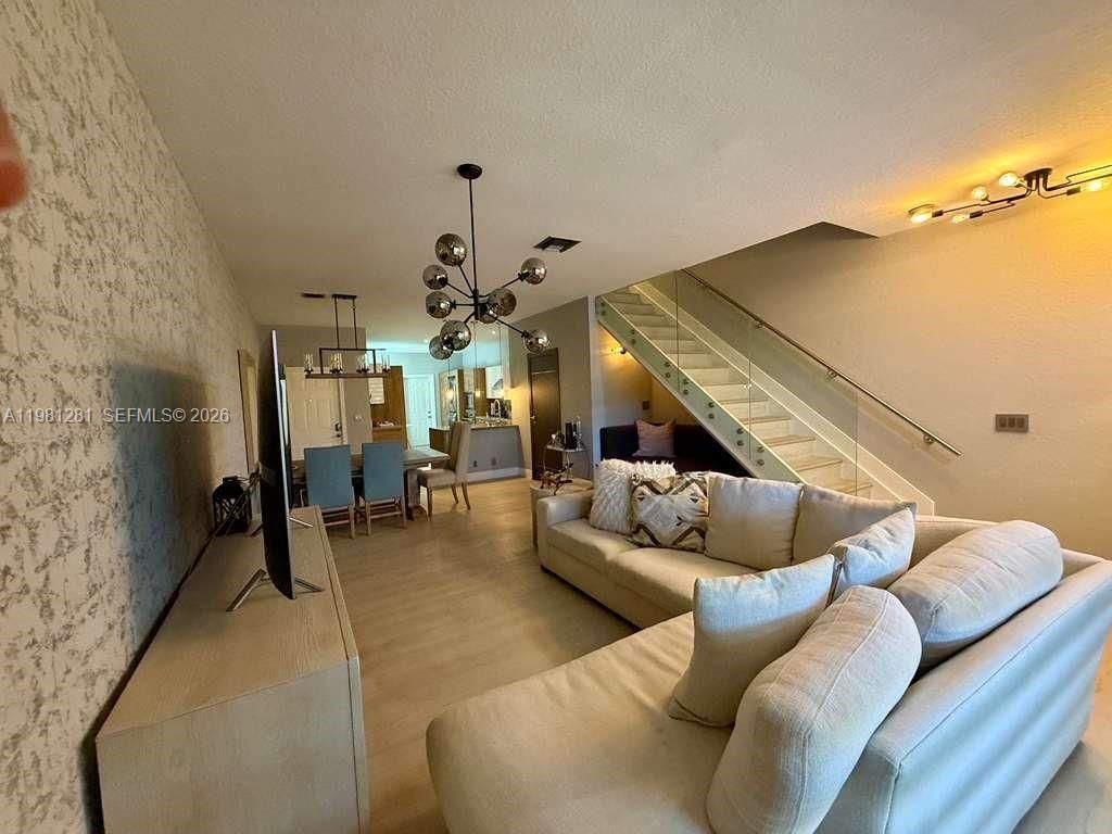 3813 Tree Top Dr, Weston, FL 33332 Photo