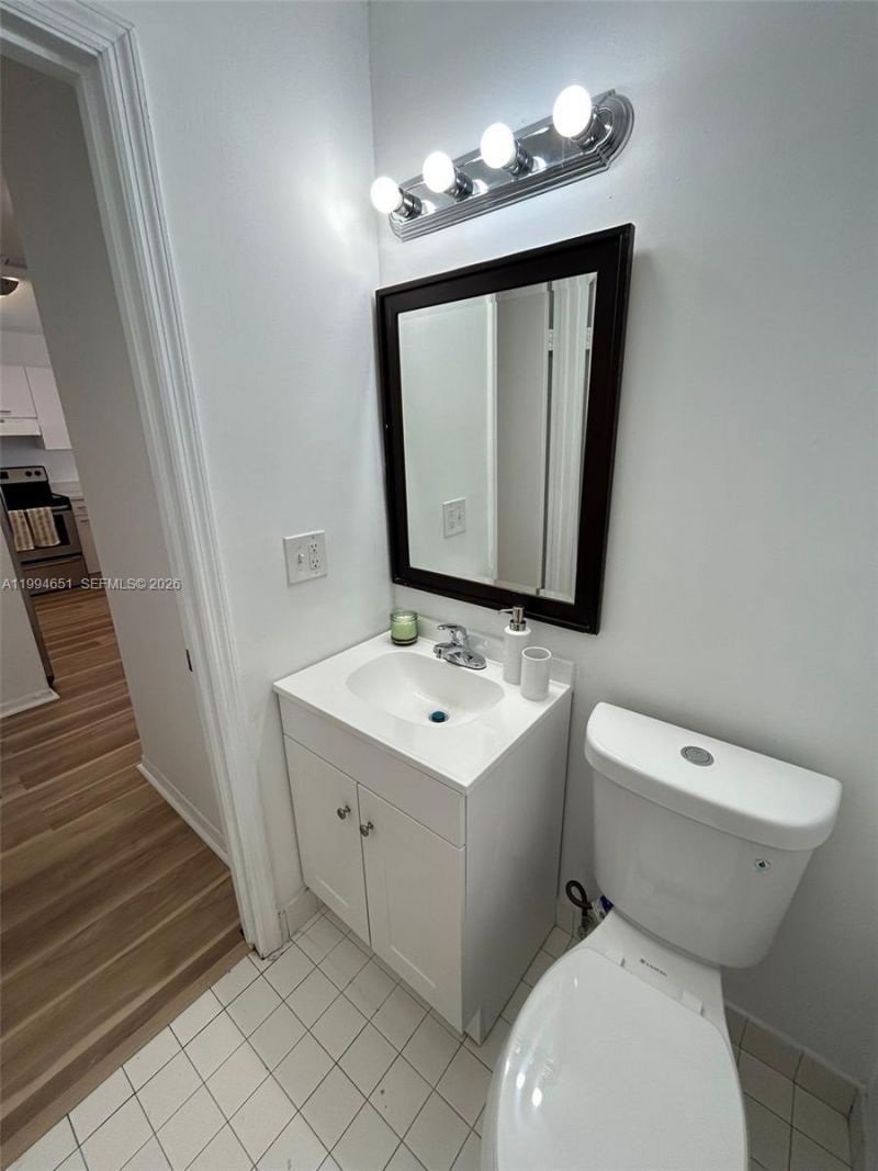 6255 Kendale Lakes Cr , Unit 225, Miami, FL 33183 Photo