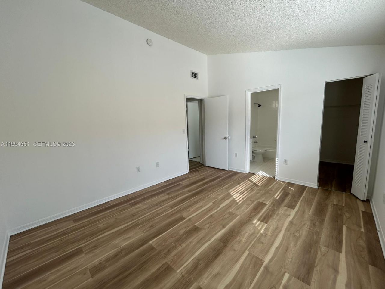 6255 Kendale Lakes Cr , Unit 225, Miami, FL 33183 Photo