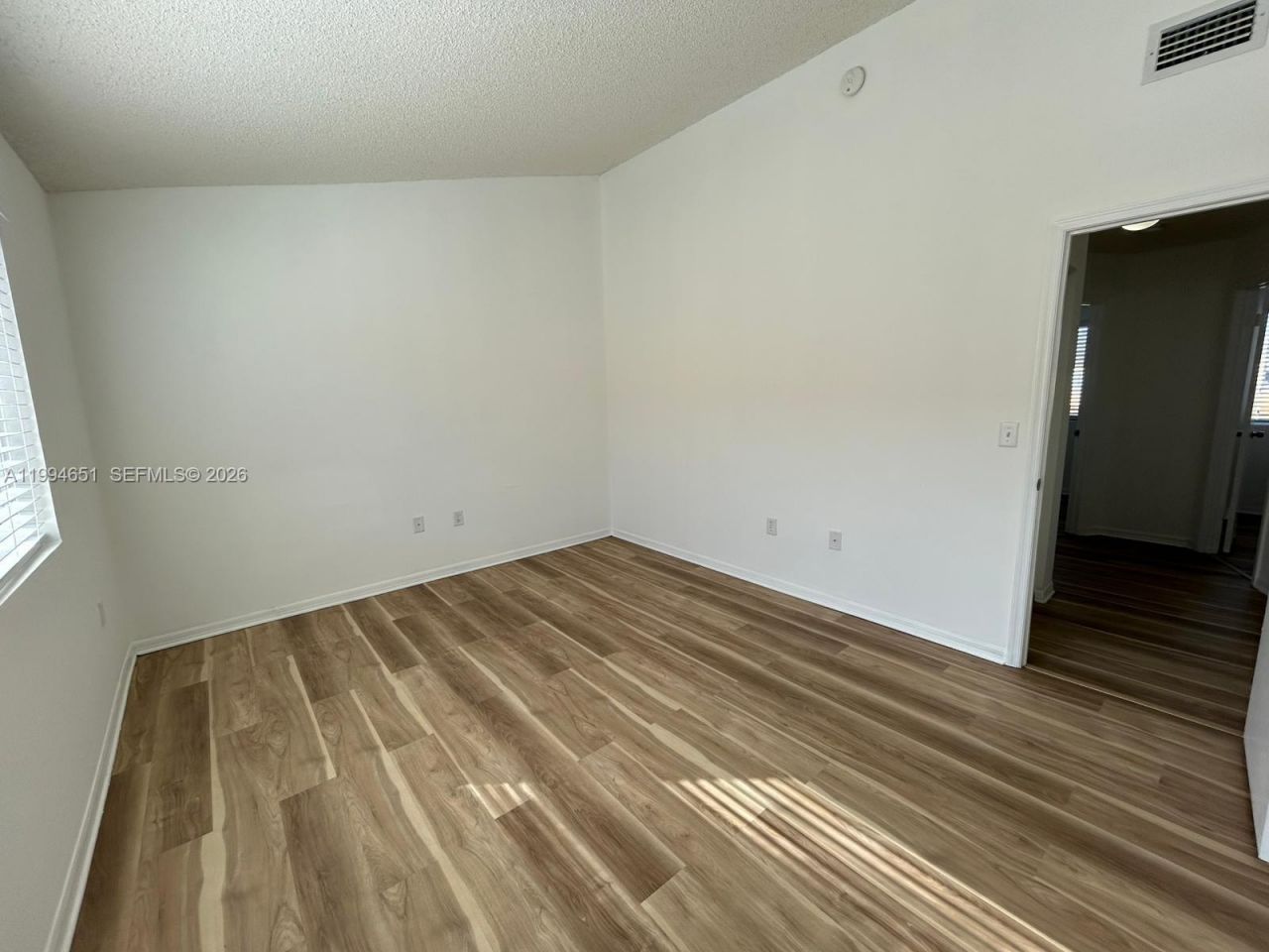 6255 Kendale Lakes Cr , Unit 225, Miami, FL 33183 Photo