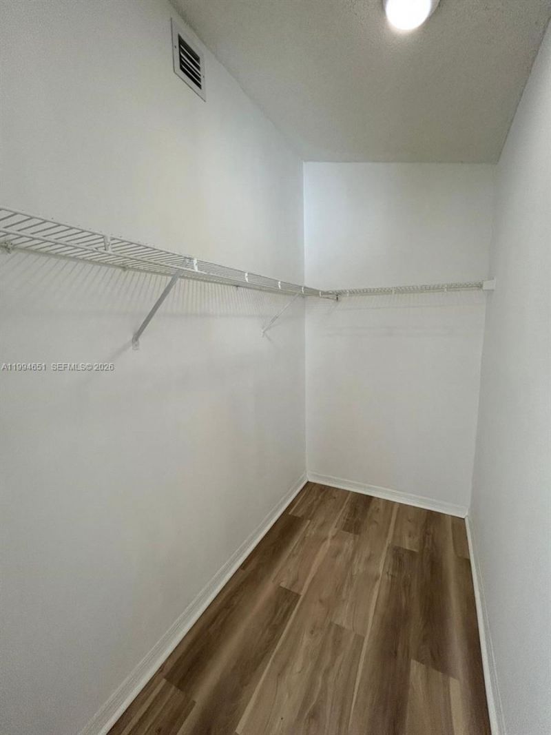 6255 Kendale Lakes Cr , Unit 225, Miami, FL 33183 Photo