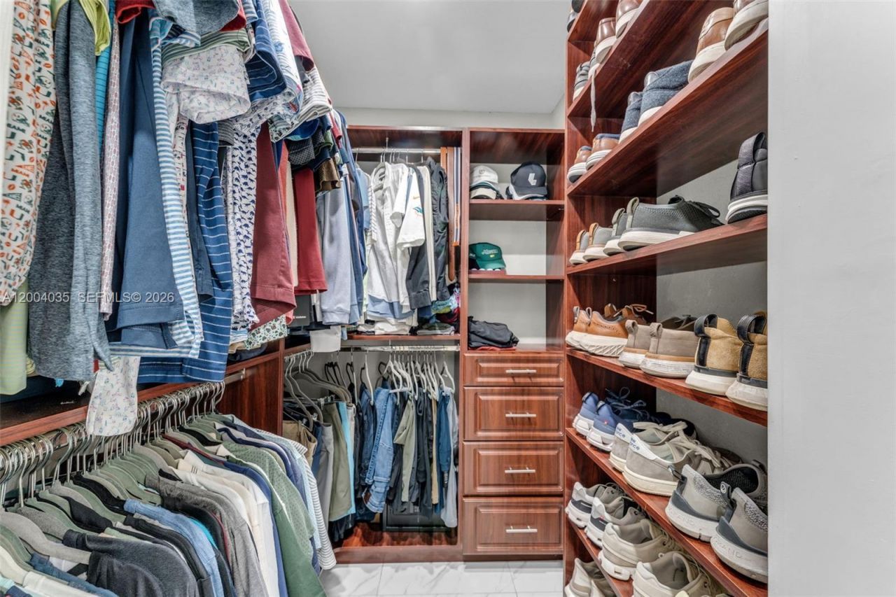 15465 SW 114 St , Miami, FL 33196 Photo