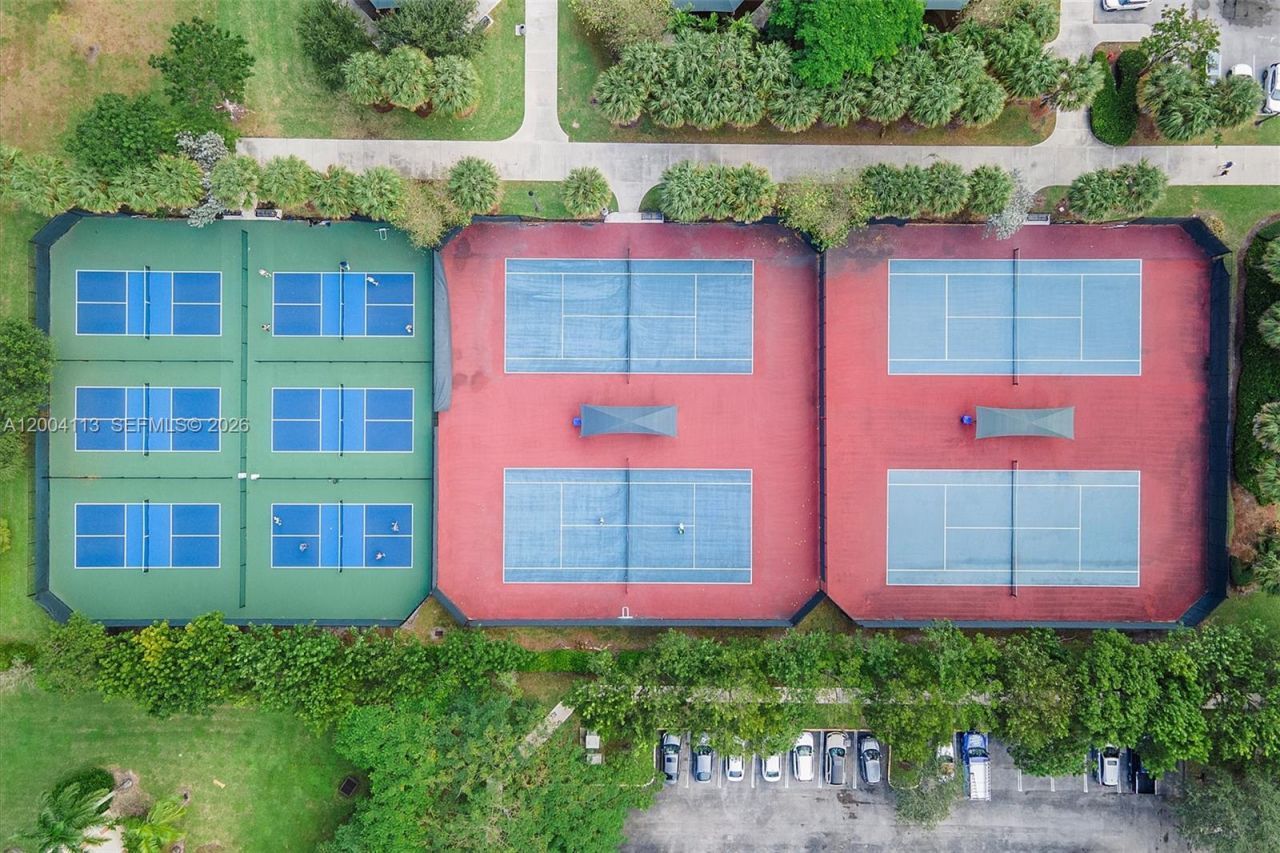 2661 S Course Dr , Unit 805, Pompano Beach, FL 33069 Photo