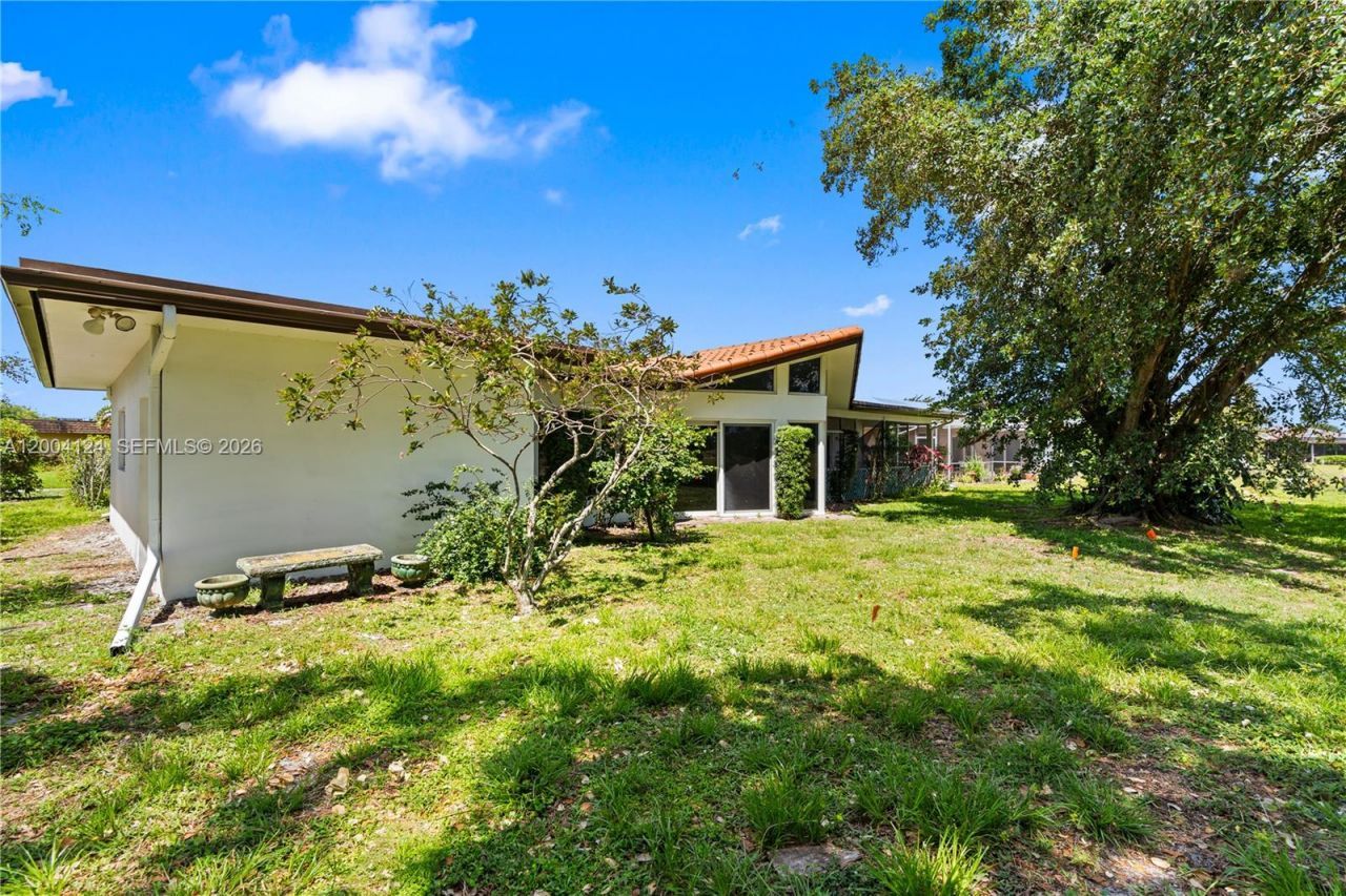 4508 King Palm Dr, Tamarac, FL 33319 Photo