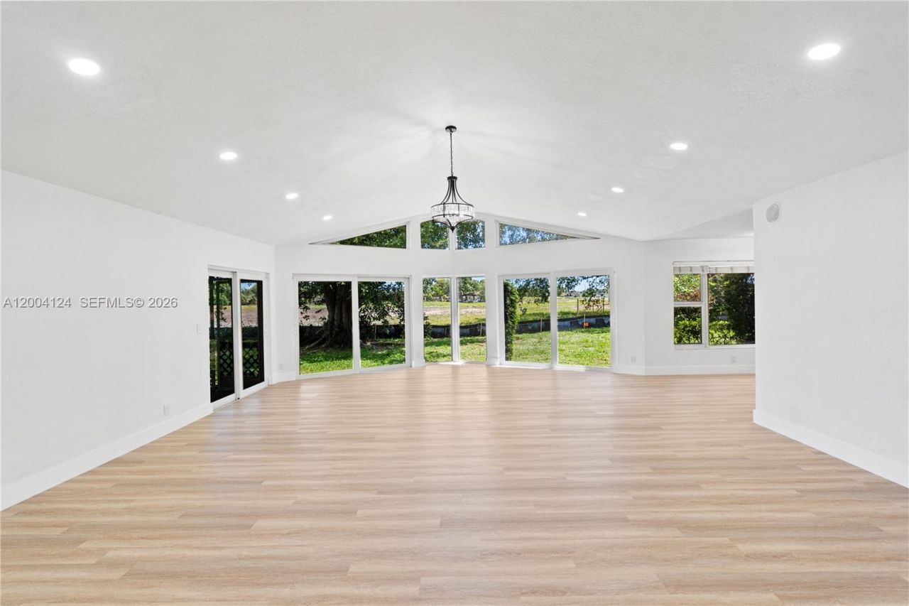 4508 King Palm Dr, Tamarac, FL 33319 Photo