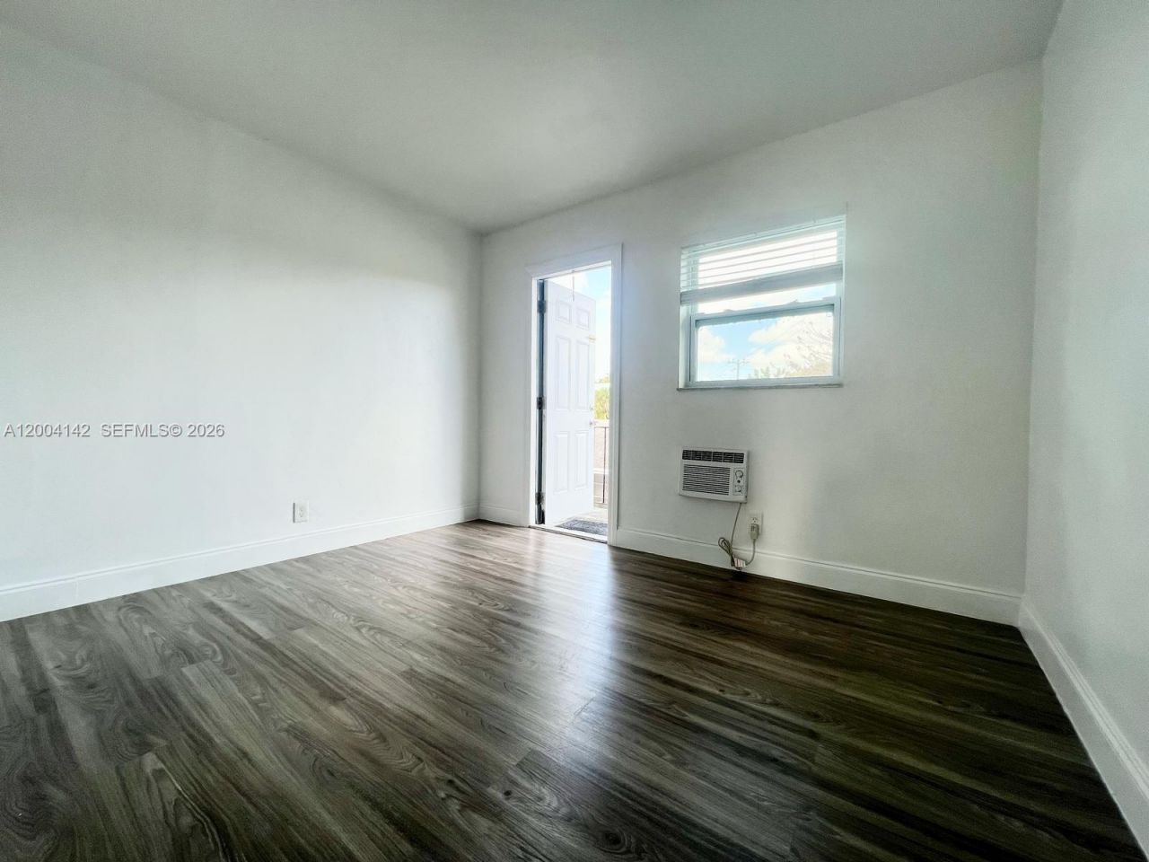 749 SE 15th St , Unit 11, Fort Lauderdale, FL 33316 Photo