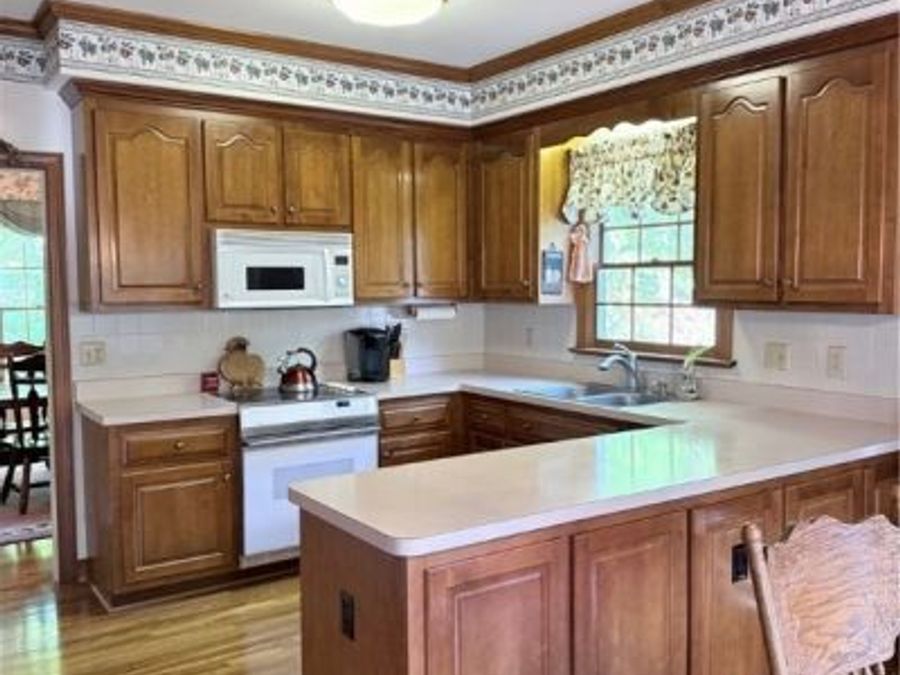 Property Image 9