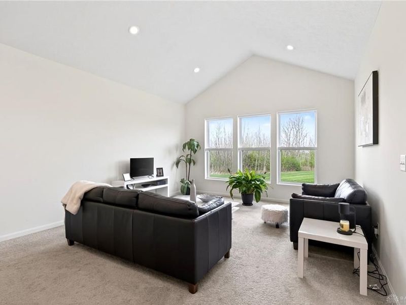 10023 Washington Glen Drive, Washington Township, OH 45458 Photo 13