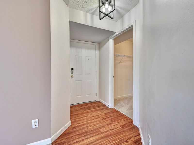 1460 Taramore Drive, Unit 301, Florence, KY 41042 Photo 7