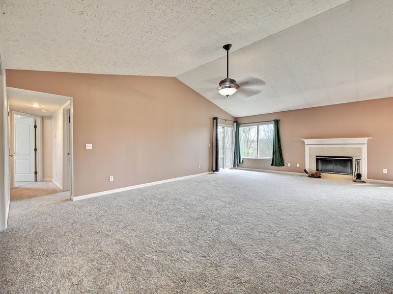 1460 Taramore Drive, Unit 301, Florence, KY 41042 Photo 9