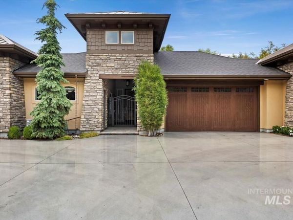 9668 W Tributary Ln, Boise, ID 83714
