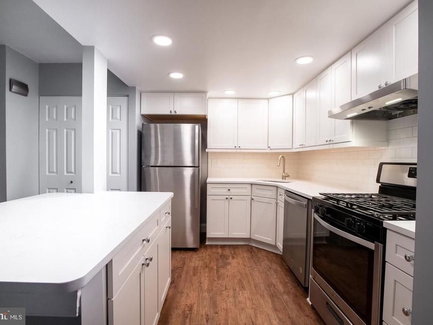 188 Old Forge Crossing Crossing , Unit 188, Devon, PA 19333 Main Photo