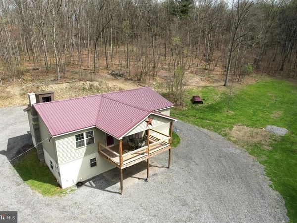 690 GYPSY CAMP HOLLOW ROAD, TYRONE, PA 16686