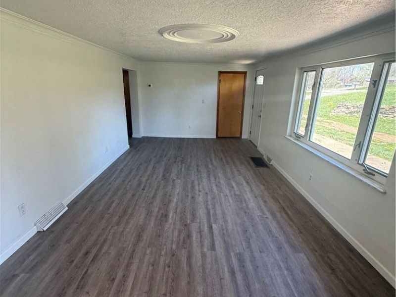 168 Talbott Drive, Wintersville, OH 43953 Photo 12