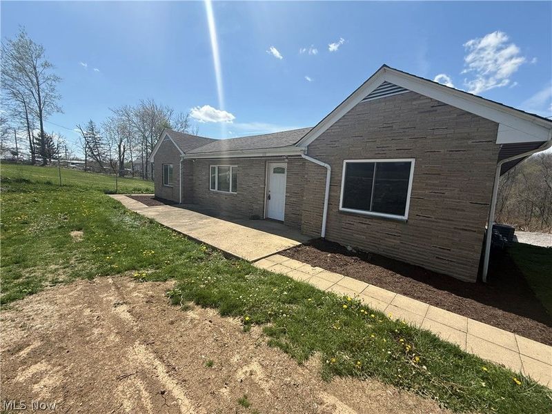 168 Talbott Drive, Wintersville, OH 43953 Photo 3