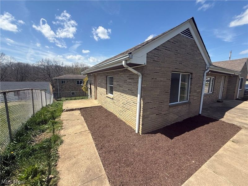 168 Talbott Drive, Wintersville, OH 43953 Photo 6