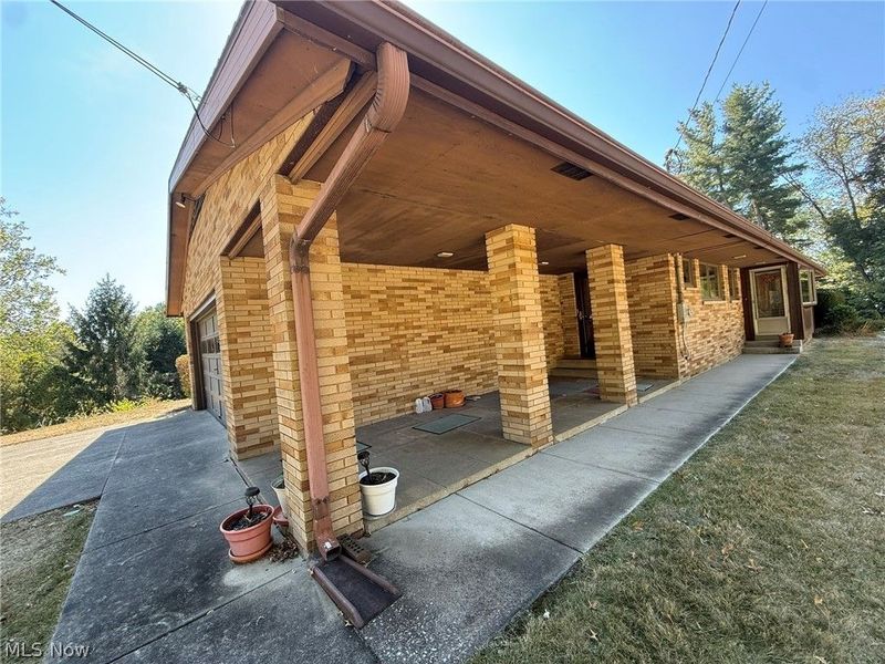 2902 Downeys Hill Drive NE, Dover, OH 44622 Photo 38