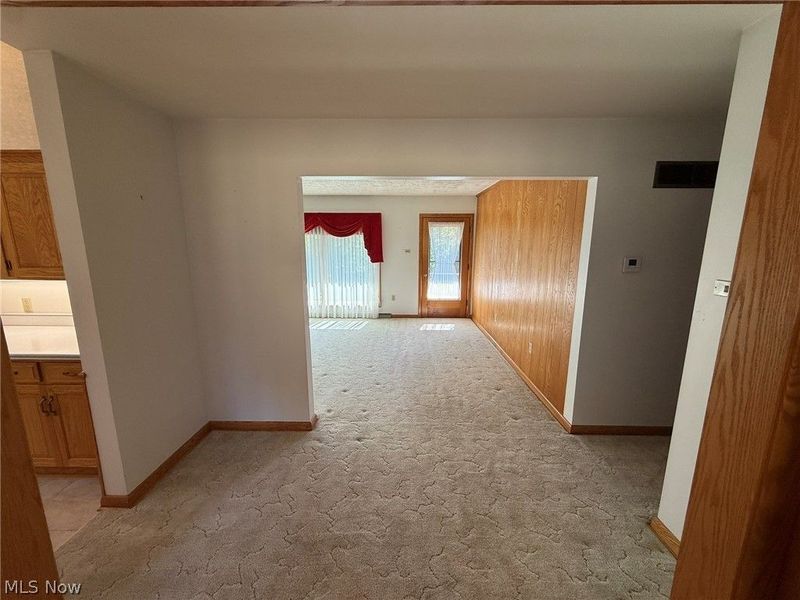 2902 Downeys Hill Drive NE, Dover, OH 44622 Photo 8