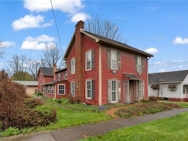 6486 E Garfield Road, Petersburg, OH 44454