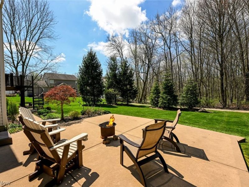 980 Queens Gate Way, Wadsworth, OH 44281 Photo 10