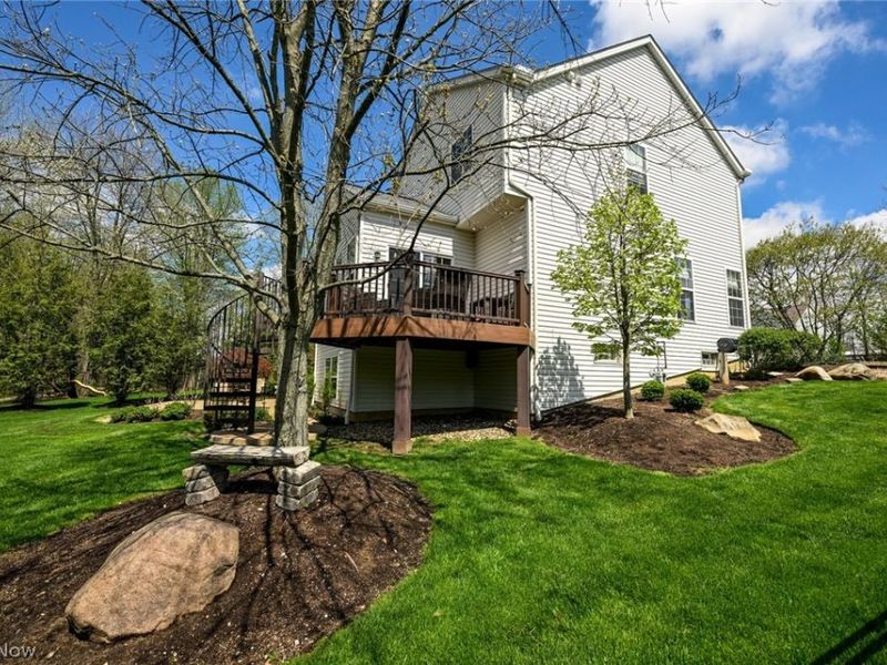 980 Queens Gate Way, Wadsworth, OH 44281 Photo 11