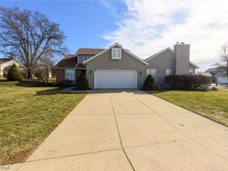 1358 S Azalea Boulevard, Barberton, OH 44203 Photo 1