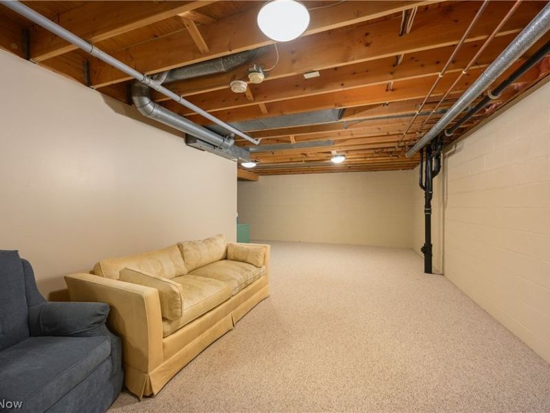 1358 S Azalea Boulevard, Barberton, OH 44203 Photo 27