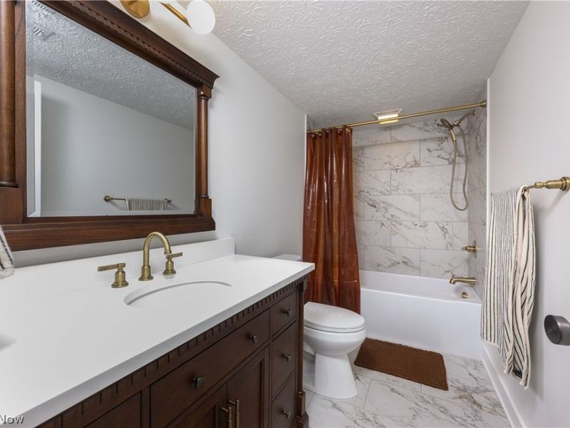 11490 Peach Glen Avenue NW, Uniontown, OH 44685 Photo 15