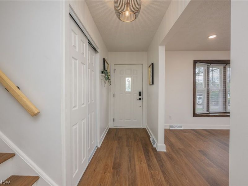 11490 Peach Glen Avenue NW, Uniontown, OH 44685 Photo 16