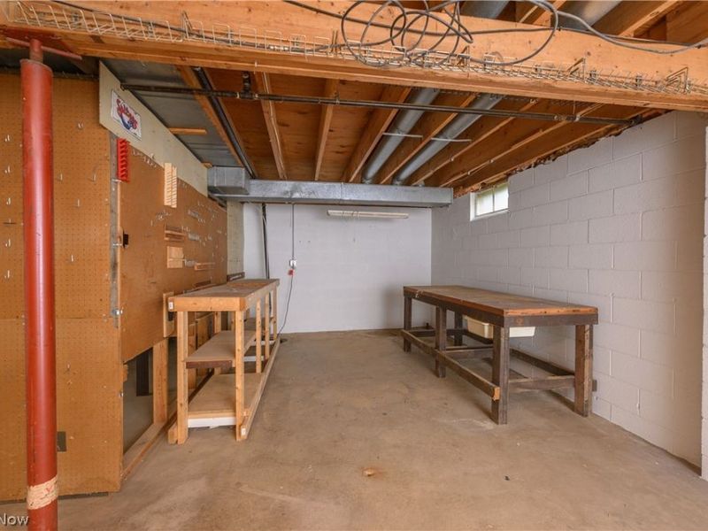 11490 Peach Glen Avenue NW, Uniontown, OH 44685 Photo 36