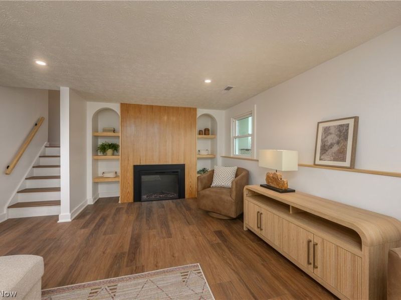 11490 Peach Glen Avenue NW, Uniontown, OH 44685 Photo 8